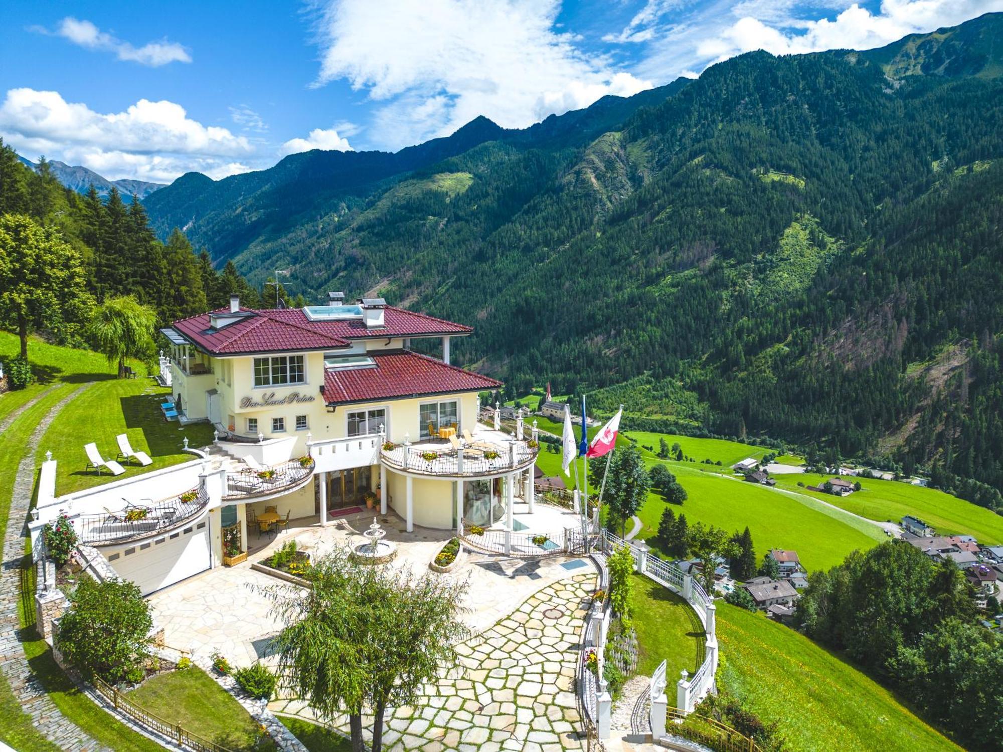 B&B Das Land-Palais - Private Mountain Hideaway Selva dei Molini Εξωτερικό φωτογραφία