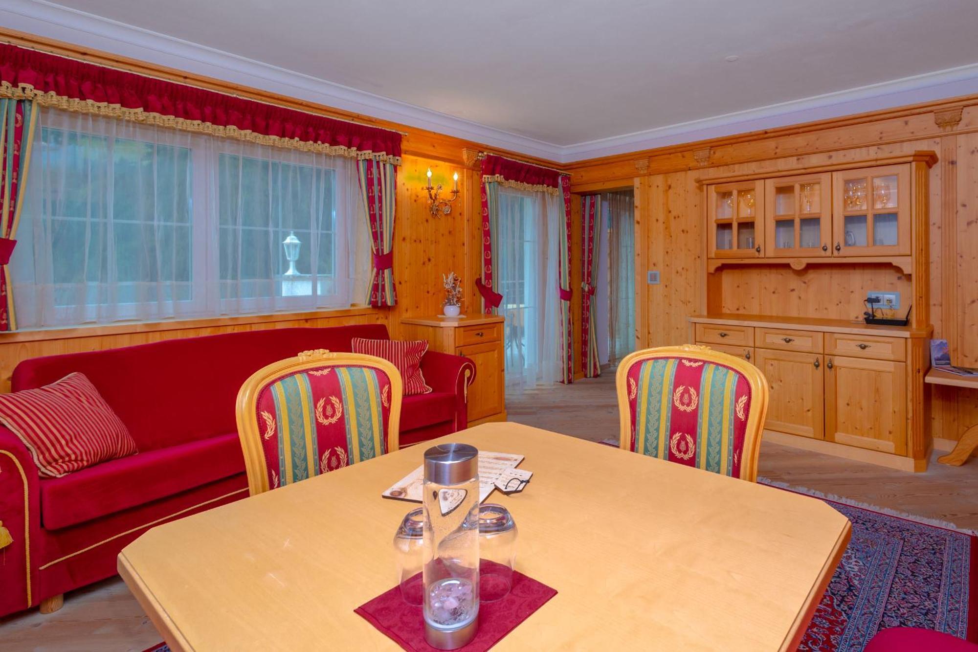B&B Das Land-Palais - Private Mountain Hideaway Selva dei Molini Εξωτερικό φωτογραφία