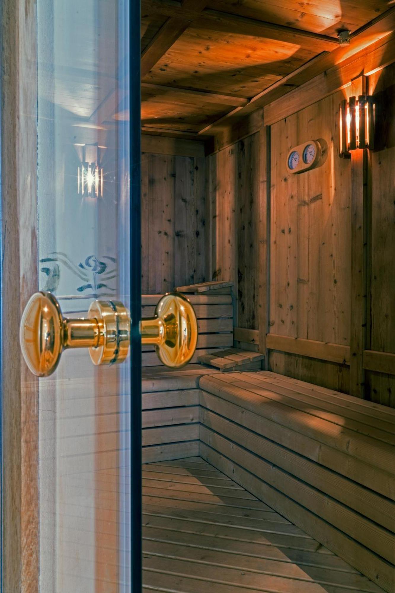 B&B Das Land-Palais - Private Mountain Hideaway Selva dei Molini Εξωτερικό φωτογραφία