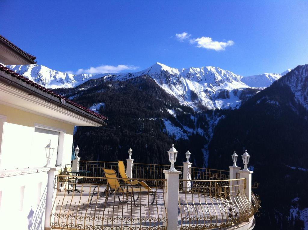 B&B Das Land-Palais - Private Mountain Hideaway Selva dei Molini Εξωτερικό φωτογραφία